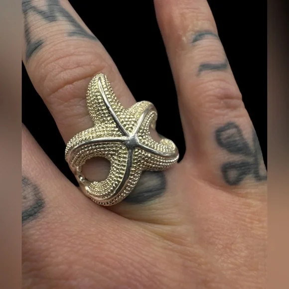 Sterling Silver 925 Starfish Ring Size 7 Textured Decorative Marine Star Fish